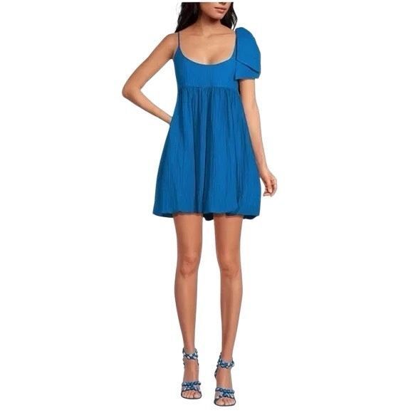 Gianni Bini x Jess Southern Lennon Crinkled Scoop Neck Bow Shoulder Dress - Picture 3 of 6